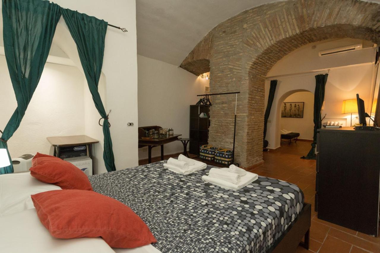 Roman Grotto Experience 5Pax Extérieur photo